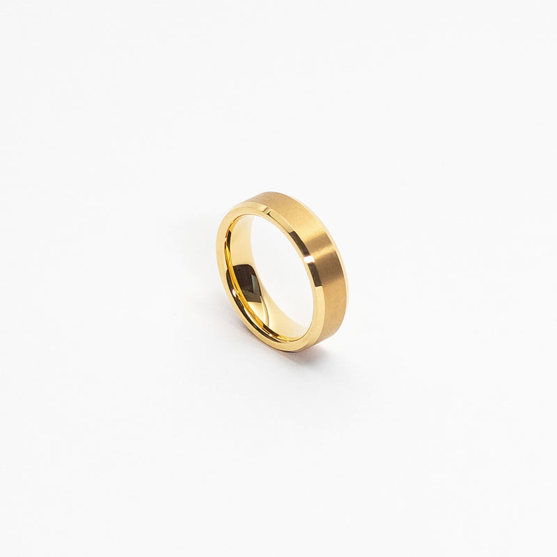 Aureous 6mm Mens Gold Tungsten Ring img 2